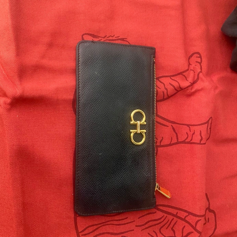 Salvatore Ferragamo Black Gold Key Card Holder